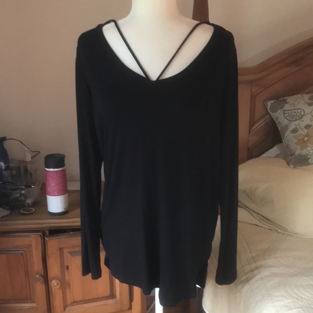 Mittoshop  Strappy Bamboo Fabric Black Top Size Medium NWT